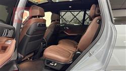 بي ام دبليو X7